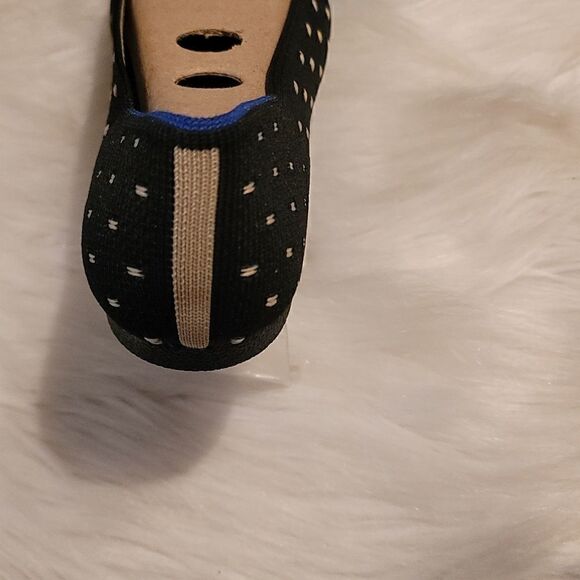 Evglow Stylish Flats Size 8 ,8.5 - Picture 3 of 5